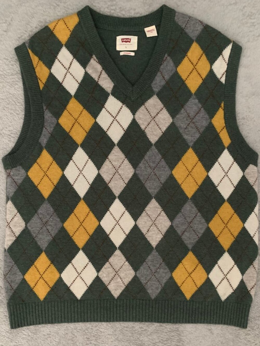 Vintage Levi's Argyle Sweater Vest. Large. 80% Wool.